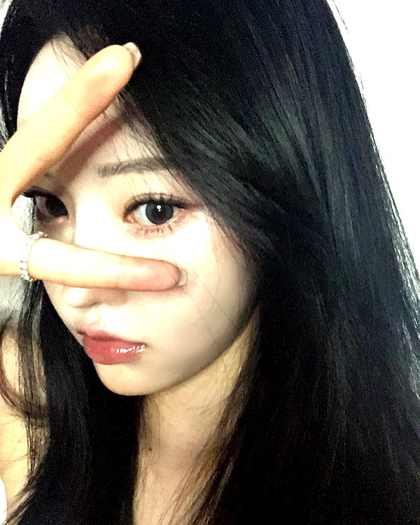 daxbin instagram image archive image