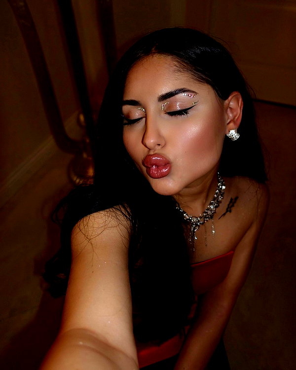 alishevs instagram image archive image