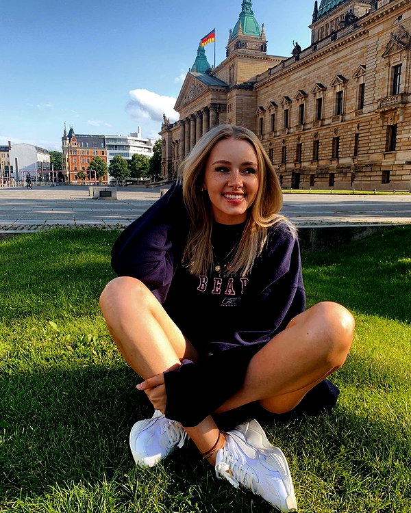 lilih instagram image archive image