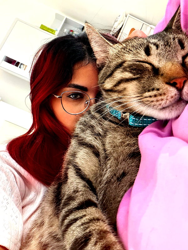 shanidahan7 instagram image archive image