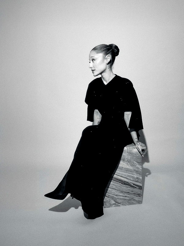 luxurylaw archive image