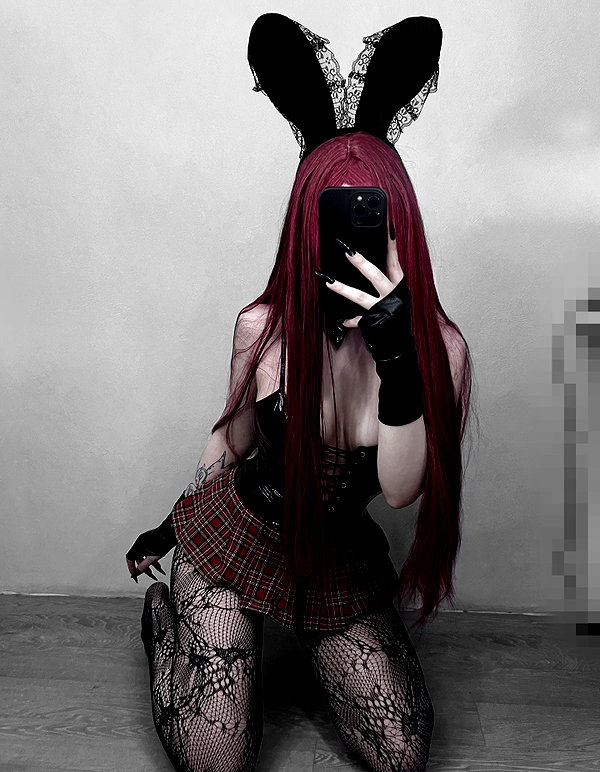 glowmoonshorty instagram image archive image