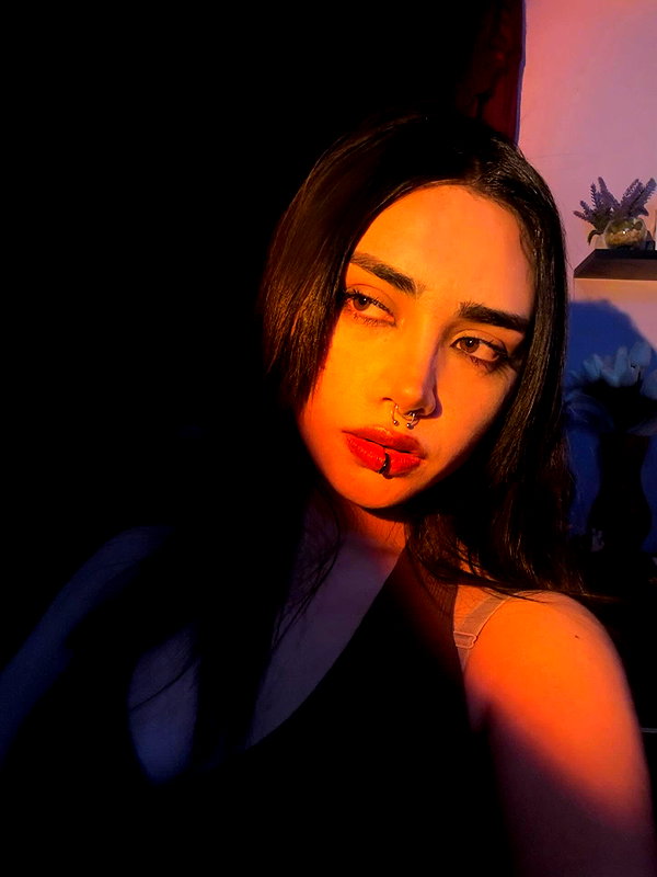 helikoous instagram image archive image