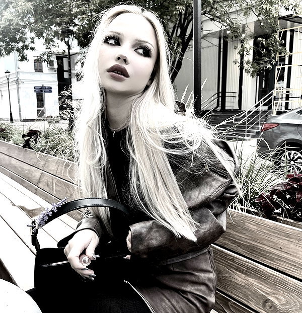 aseynat0r instagram image archive image