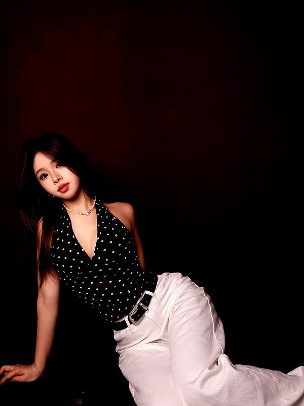 e.shao_417 instagram image archive image