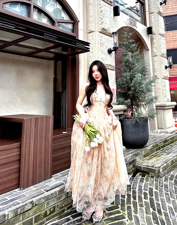 lyhythuedoxinh instagram image archive image