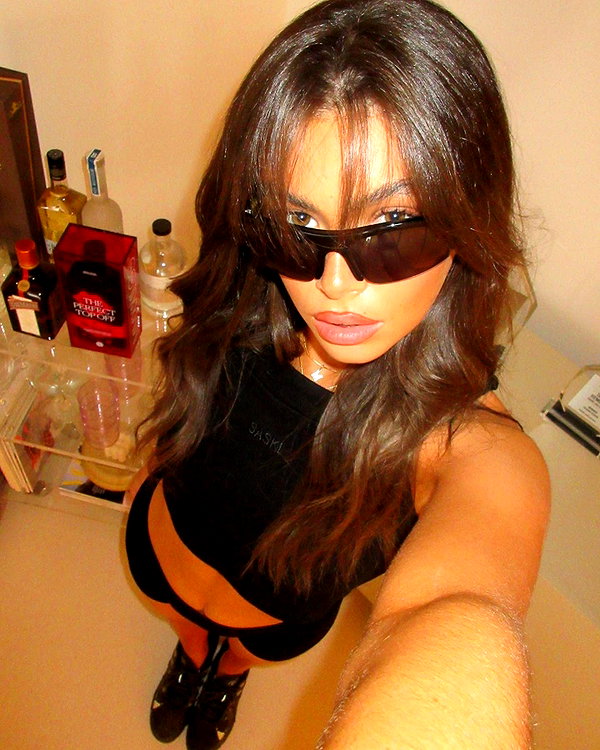 oliviaphillipps instagram image archive image