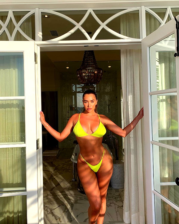staskaranikolaou instagram image archive image