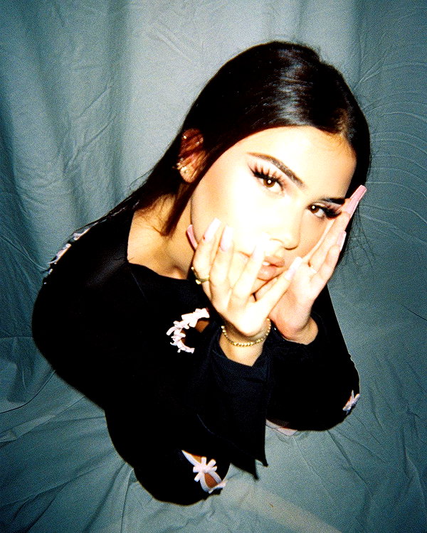 leahhalton instagram image archive image