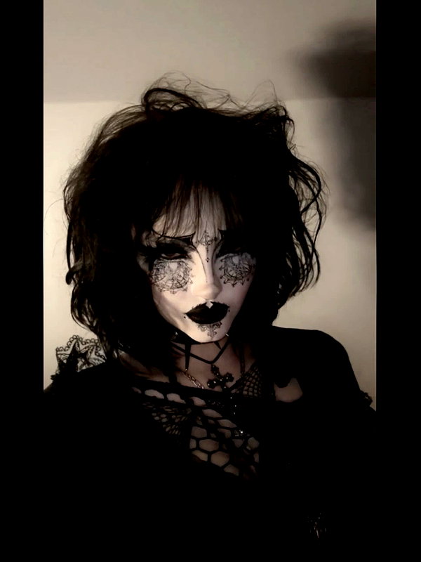 darkblueyoshii instagram image archive image