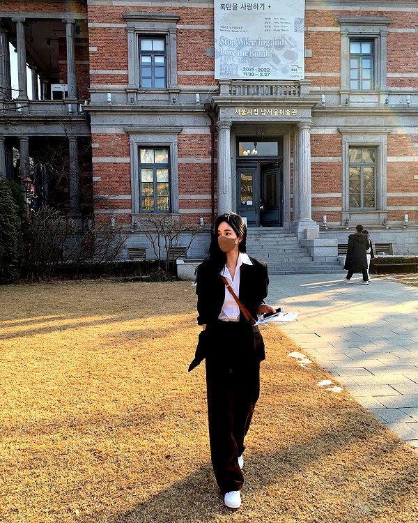 daxbin instagram image archive image