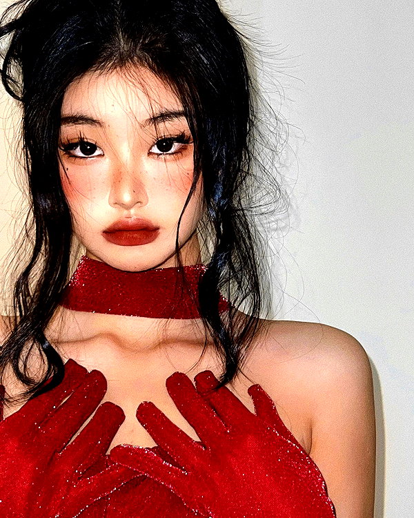 ll.lu1s instagram image archive image