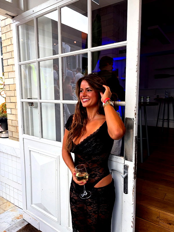 isabella.lauren instagram image archive image