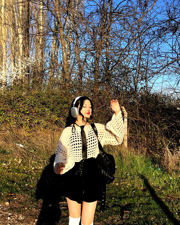 madamist_ instagram image archive image