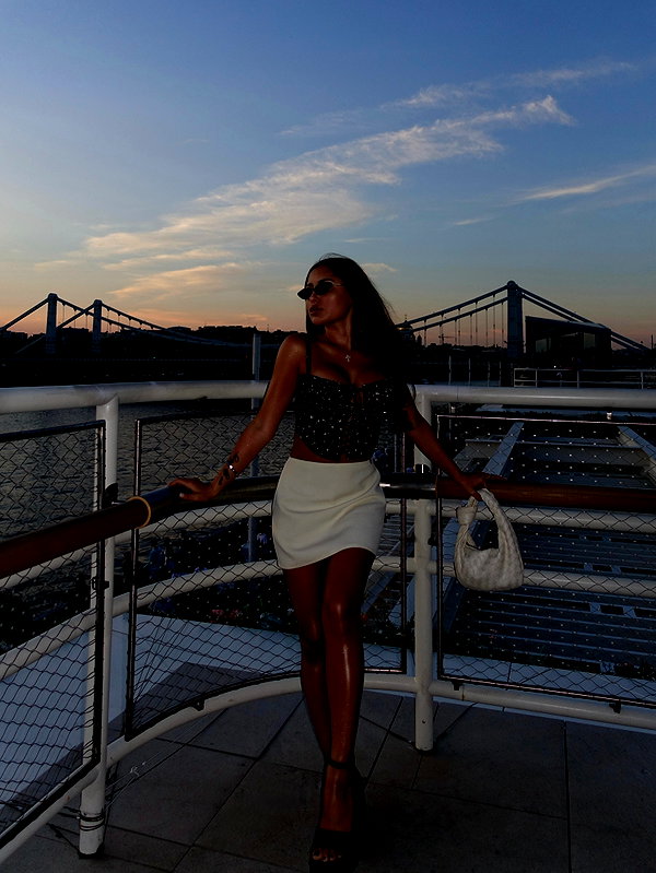 alishevs instagram image archive image