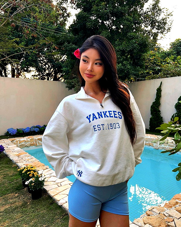 ll.lu1s instagram image archive image