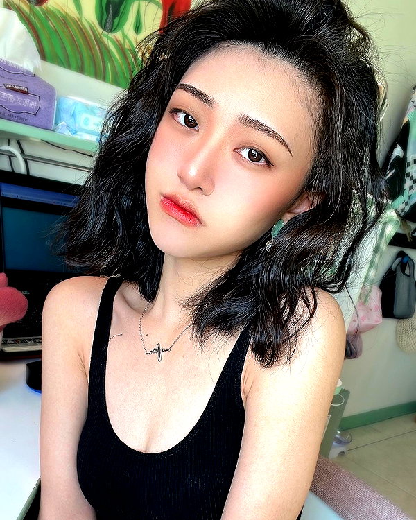 ge.more_x instagram image archive image
