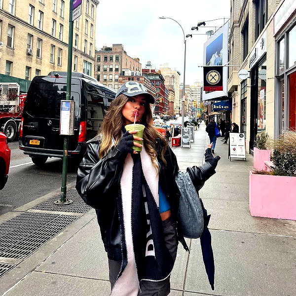 godbless_jess instagram image archive image