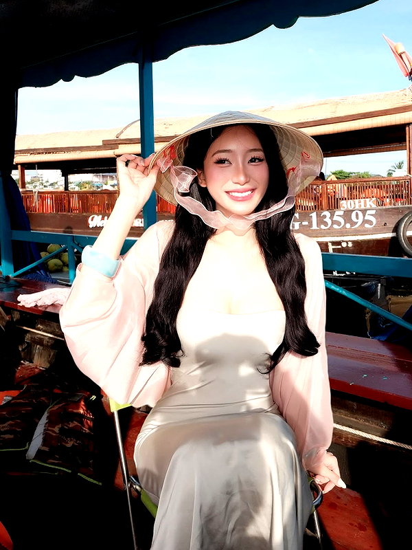 lyhythuedoxinh instagram image archive image