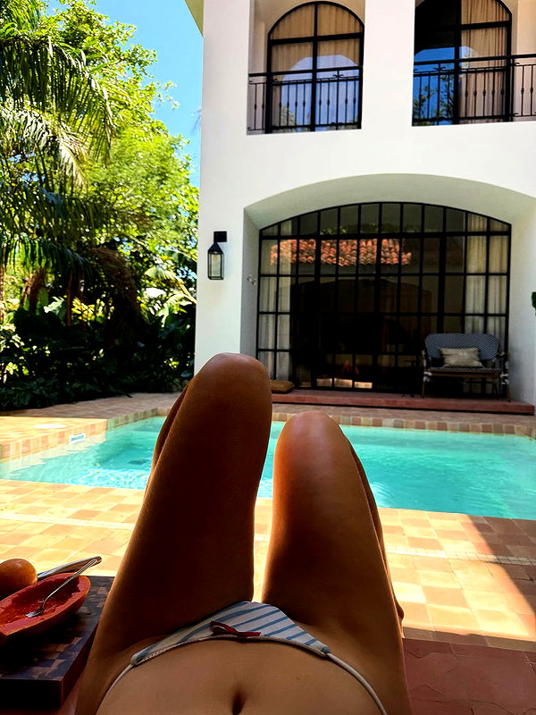 carolinezalog instagram image archive image