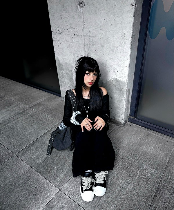 connie.01j instagram image archive image