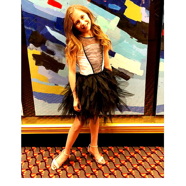 ellianawalmsley instagram image archive image