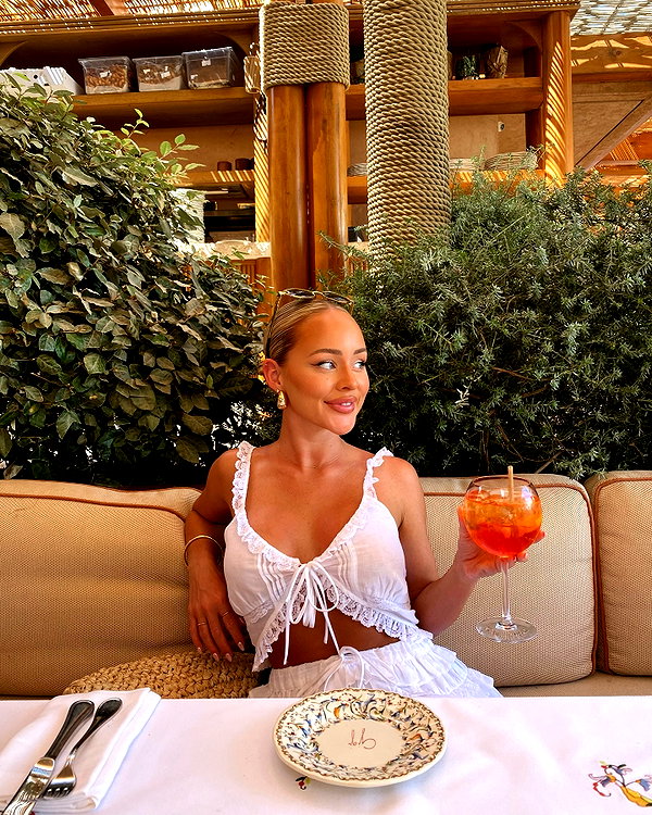 allieauton instagram image archive image