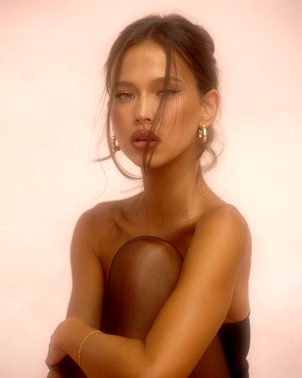 isabellemathersx instagram image archive image