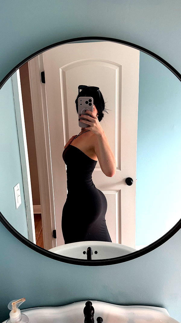 chloerhawkinss archive image