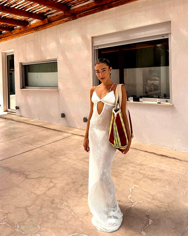 annezivi instagram image archive image