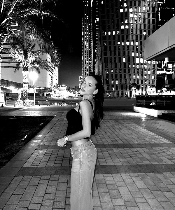 zoeliss instagram image archive image