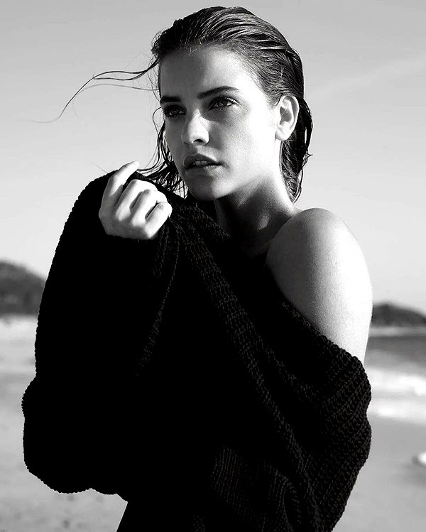 realbarbarapalvin instagram image archive image