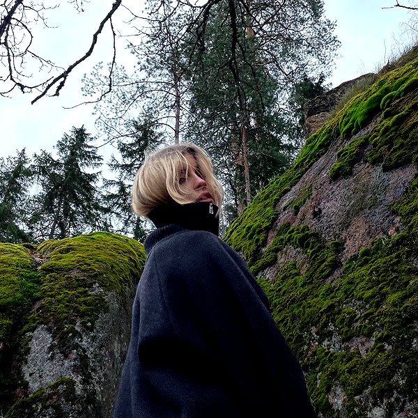 vvelum_ instagram image archive image