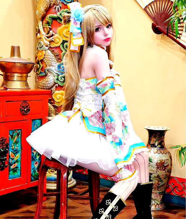 peachmilky_ instagram image archive image