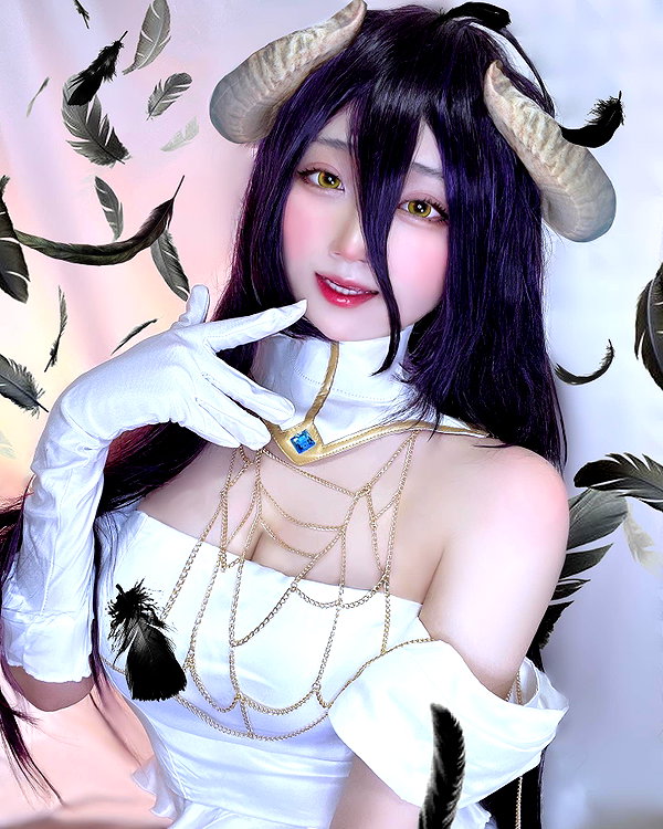 purinn_cos instagram image archive image
