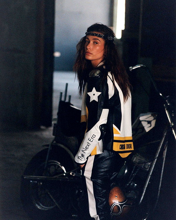 haileybieber instagram image archive image