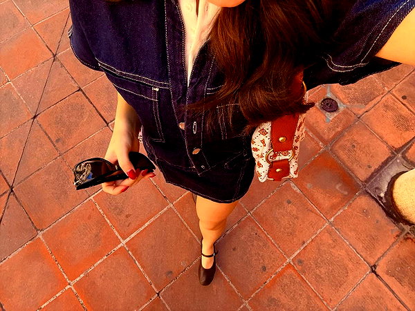 annabottoo instagram image archive image
