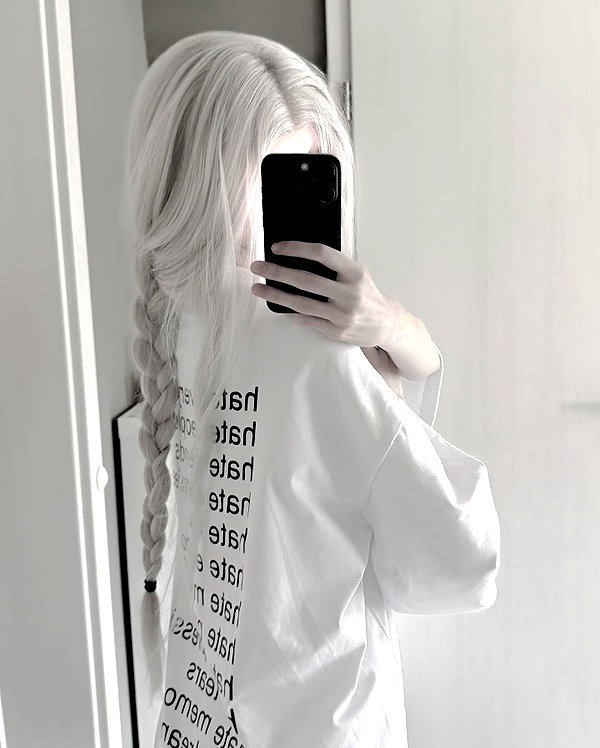 annaemiliaz instagram image archive image