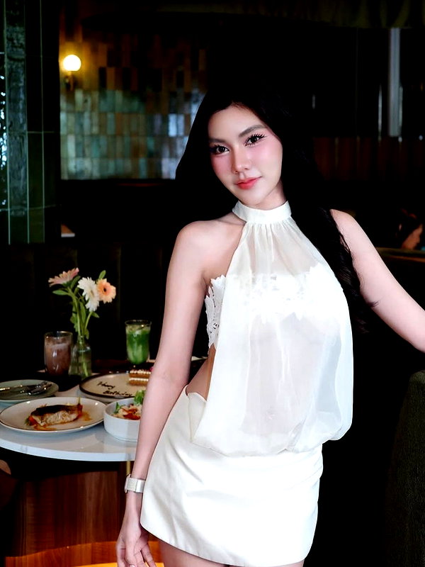 lyhythuedoxinh instagram image archive image