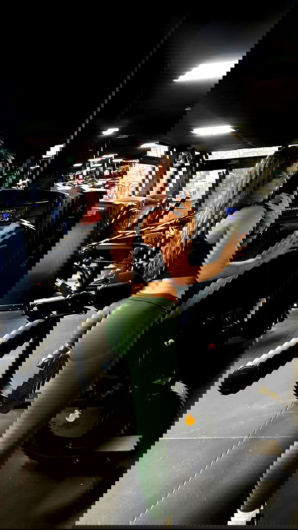 rebeccaschez rebeccaschez archive image