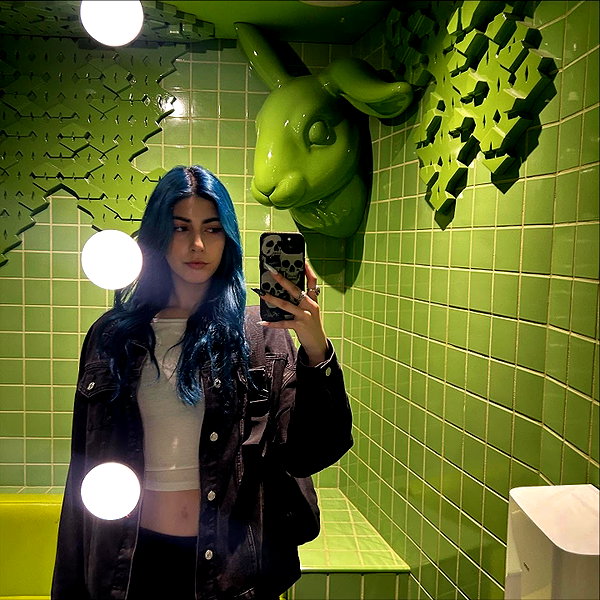ayash.hila instagram image archive image