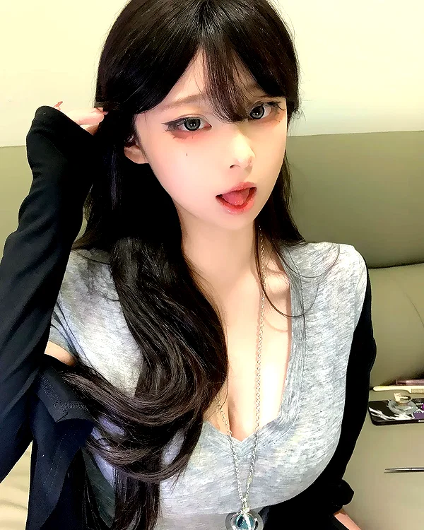 yingyinng_ instagram image archive image