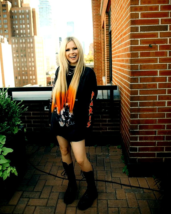 avrillavigne instagram image archive image