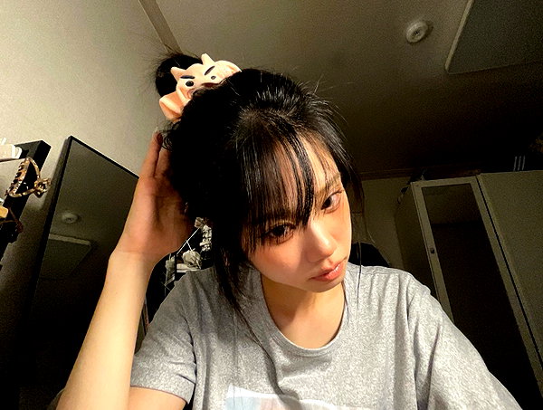 srillun instagram image archive image
