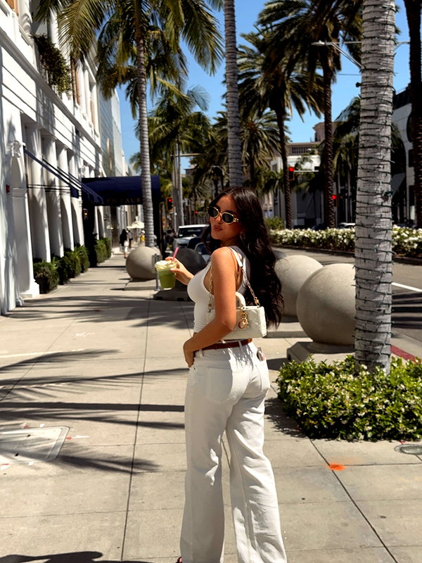 zoeliss instagram image archive image