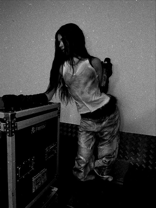 kira.timraleeva instagram image archive image