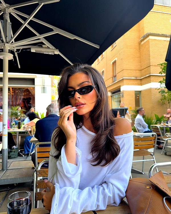 oliviaphillipps instagram image archive image