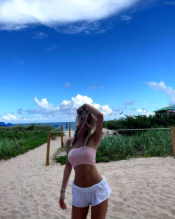 diakimeko instagram image archive image