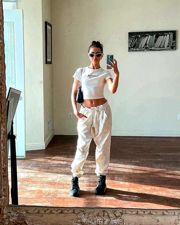 chloerosenbaum instagram image archive image