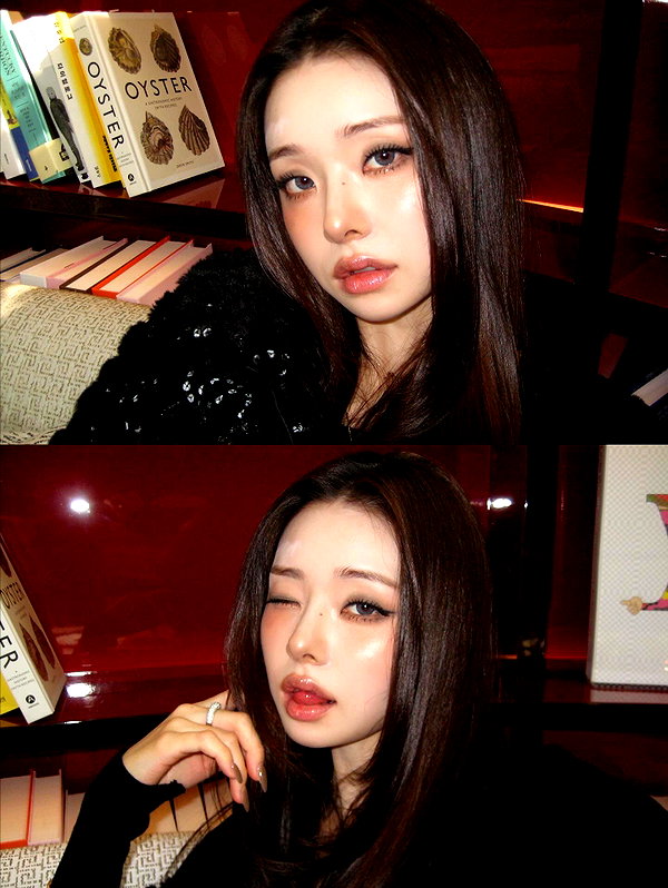 dear.zia instagram image archive image